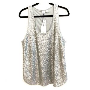Silver sequence top